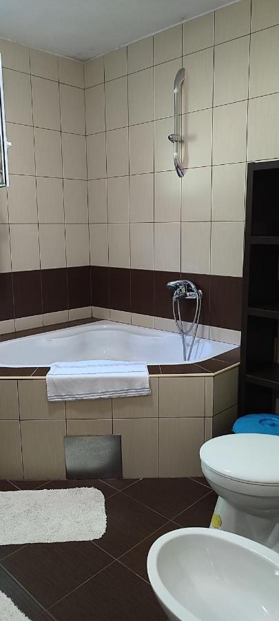 Villa Greenfield ซาราเยโว ภายนอก รูปภาพ